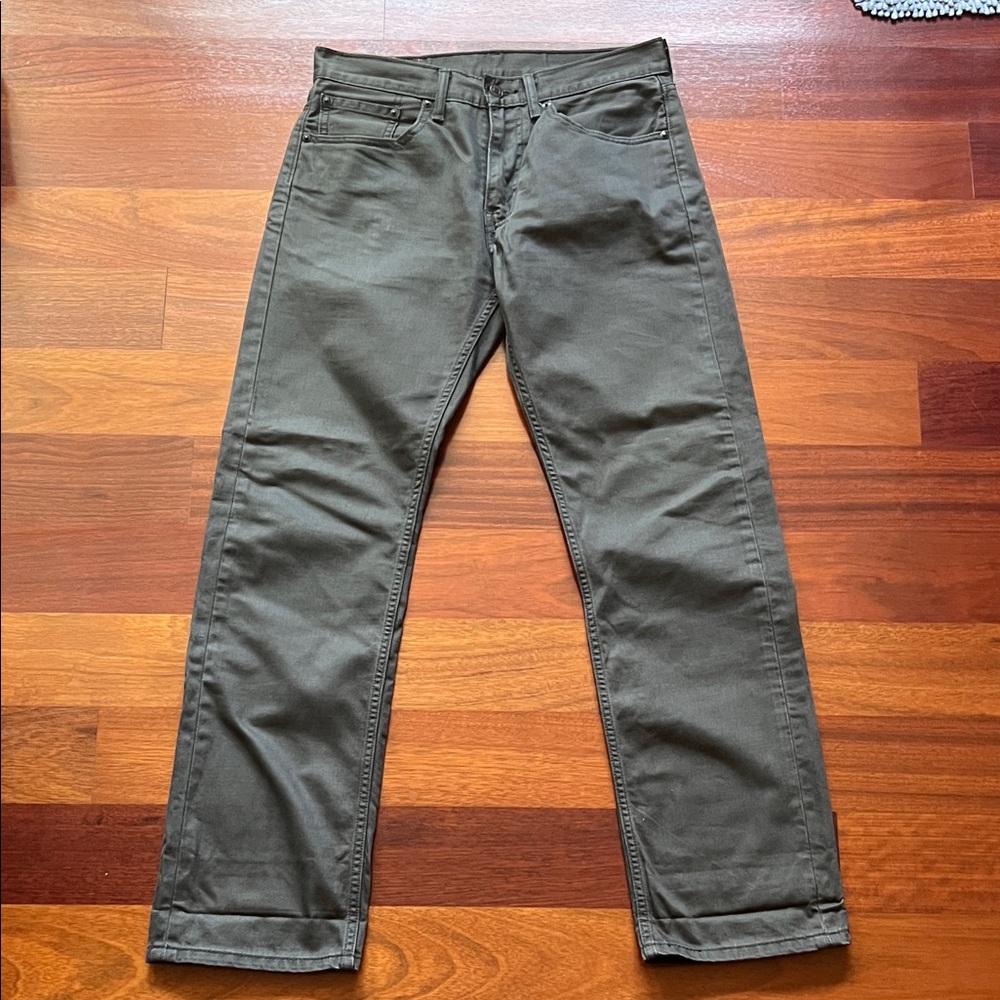 Levi’s 505 in grey